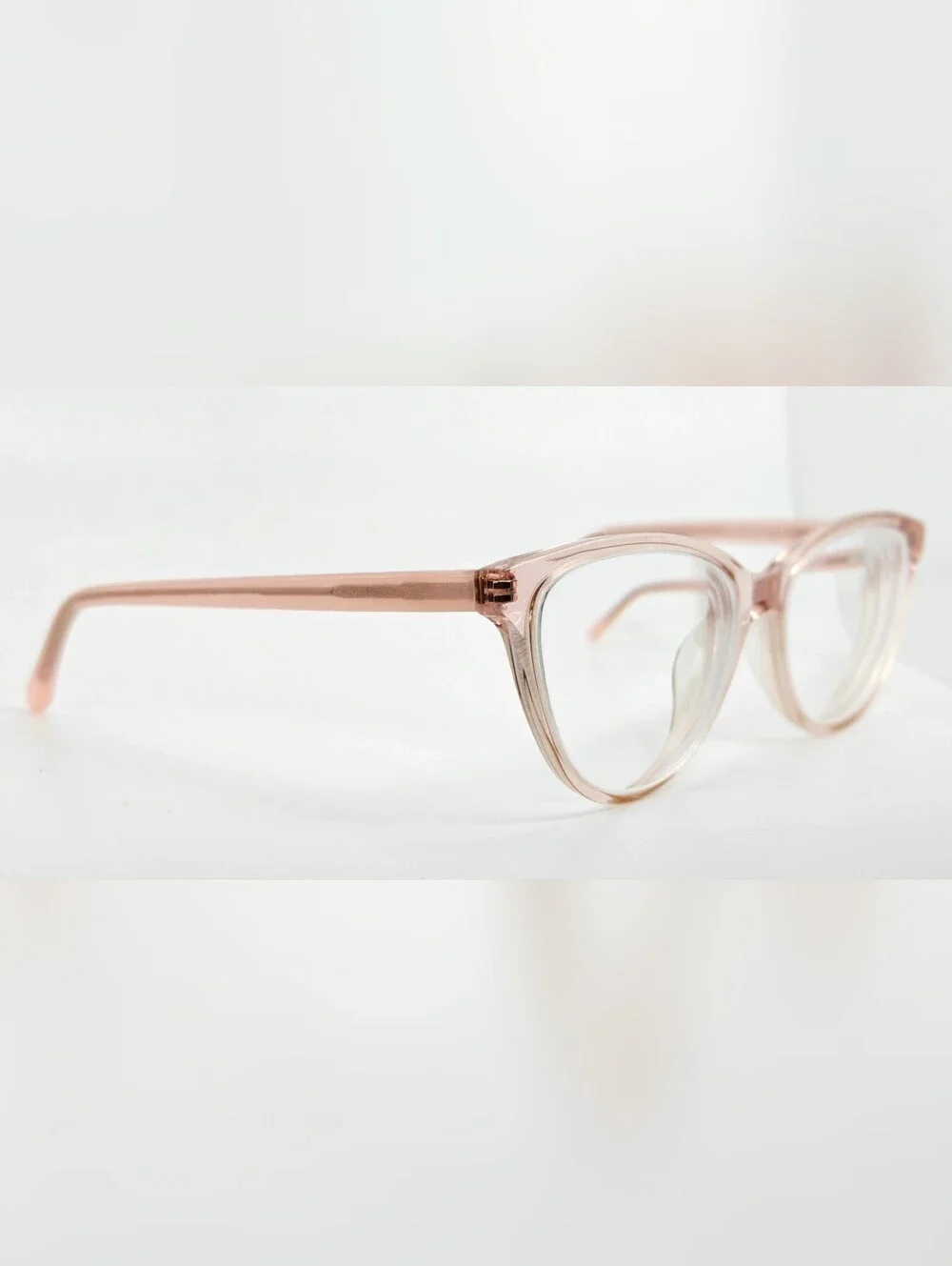 Sing. Subtle Pink Transparent Front Matte Temple Cat-Eye Frame.